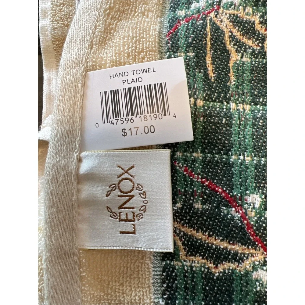 Lenox Christmas Holiday Vintage New Tag Plaid Holly Berries Bath towel Set